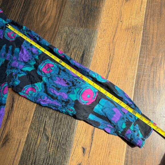 VTG On The Brink 100% Silk Shirt Youth L Abstract Print 80s 90s Colorful Bold - Picture 6 of 6